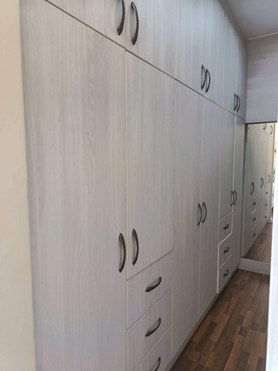 4 Bedroom Property for Sale in Knysna Heights Western Cape